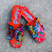 Size 8.5: Statement Slides Causing Conversation