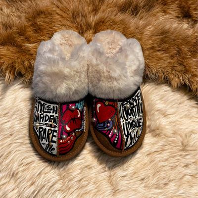 Size 9: Tan Statement Slippers