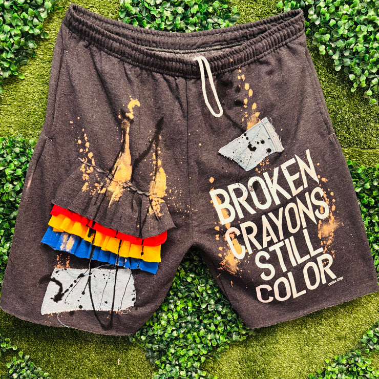 Men’s Fit Size X- LARGE Dark Gray  Broken Crayons Still Color  Sweat Shorts