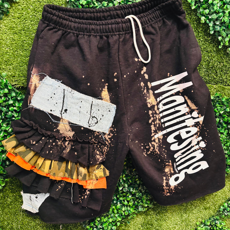 Men’s Fit Size LARGE Black Manifesting Sweat Shorts