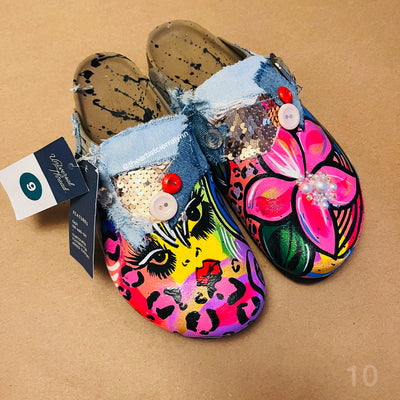 Size 9 Women’s Hand painted Clogs #10