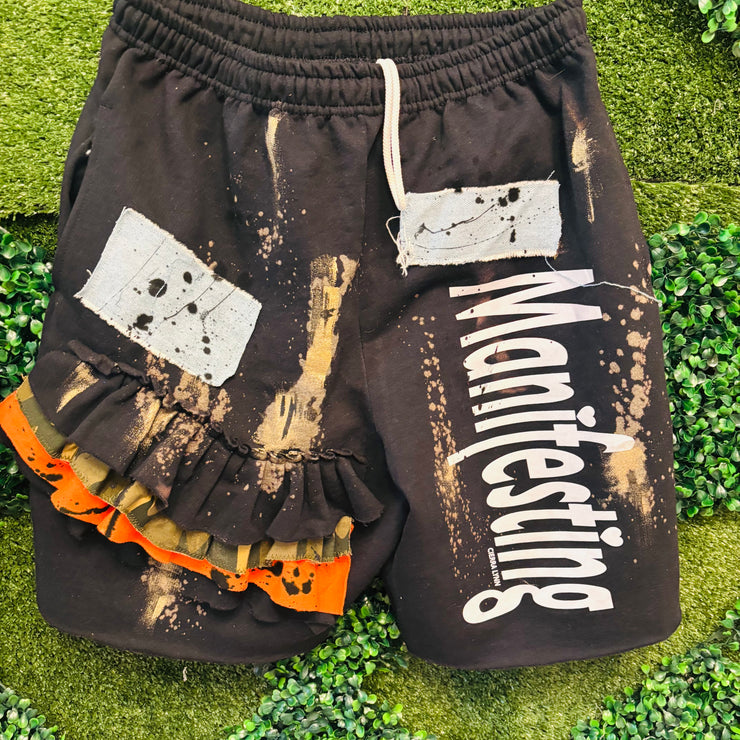 Men’s Fit Size LARGE  Black Manifesting Sweat Shorts