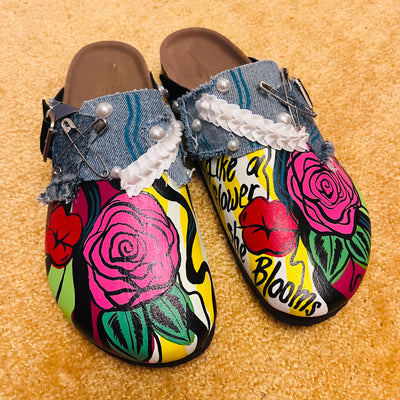 Size 10 Bloom Clogs